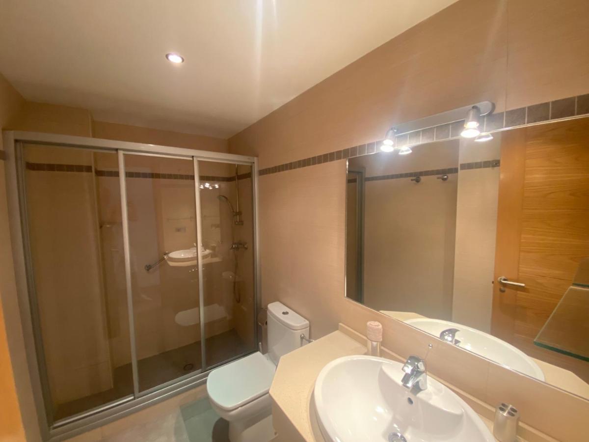 Albamar Frontline Beach Apartment 3 Bedrooms Fuengirola Bagian luar foto