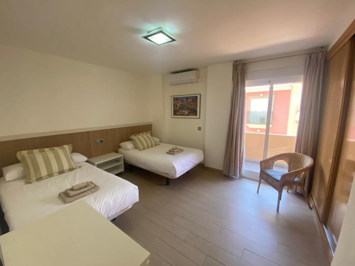 Albamar Frontline Beach Apartment 3 Bedrooms Fuengirola Bagian luar foto