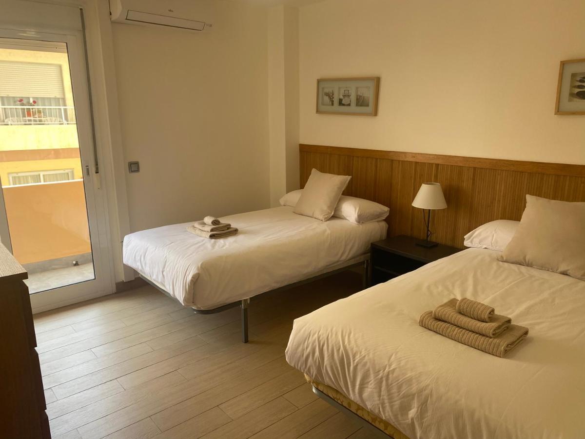 Albamar Frontline Beach Apartment 3 Bedrooms Fuengirola Bagian luar foto
