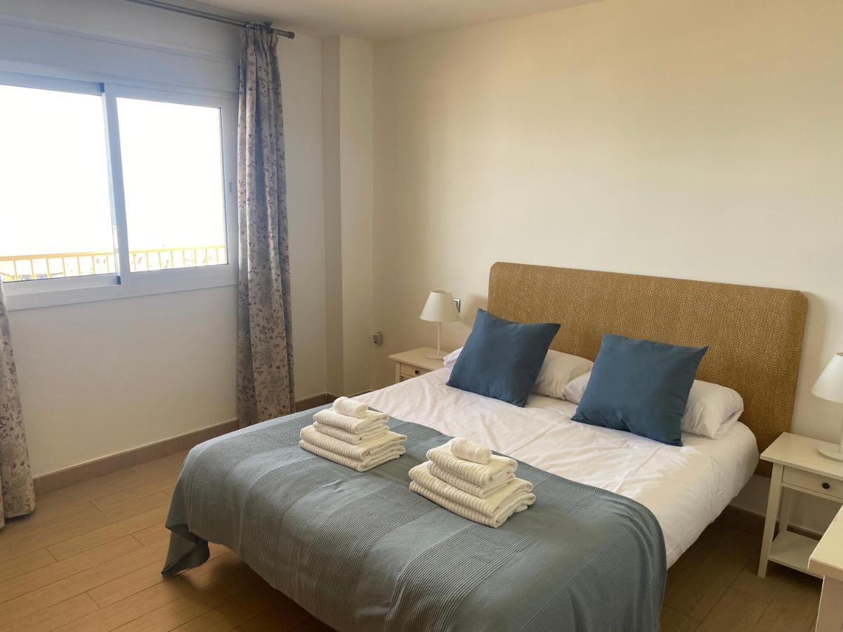 Albamar Frontline Beach Apartment 3 Bedrooms Fuengirola Bagian luar foto